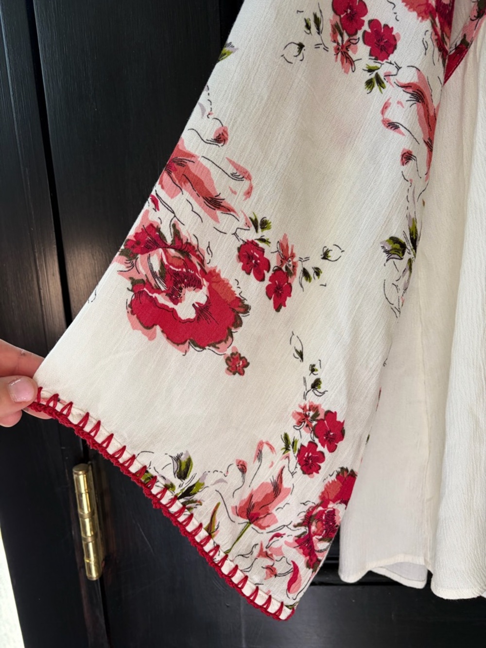Kori Ivory Blouse with Red Floral Trim - Picture 2 of 4